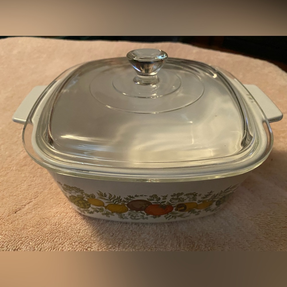 Vintage Spice Of Life Corning Ware A-1 1/2-B 1.5 Litre Made in Canada